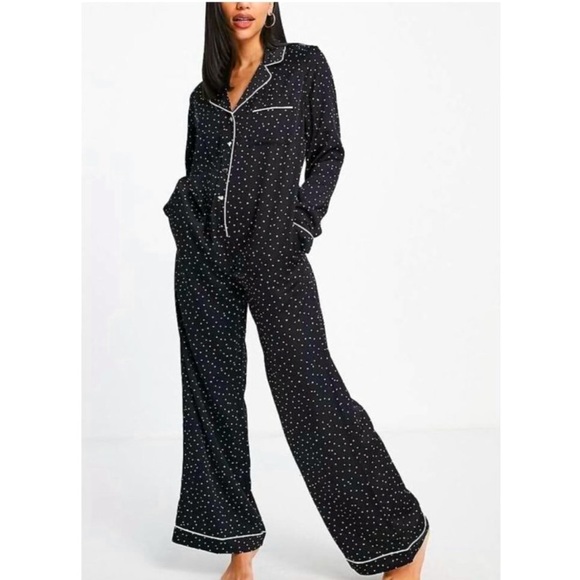 & Other Stories Other - ⭐️& Other Stories all in one satin heart print pajamas XS/S NWT